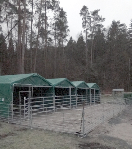 Notunterkunft fast fertig